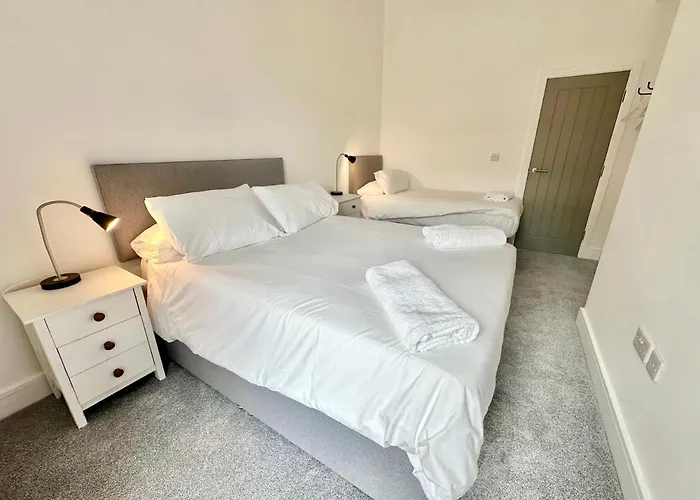 Fountain Apartment No 2 With Free Parking