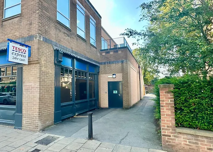 Fountain Apartment No 2 With Free Parking